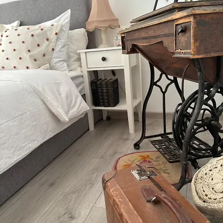 Violette Old Town 플로브디프